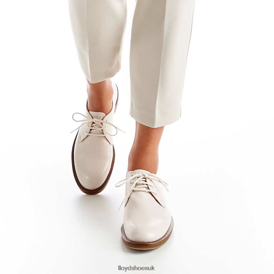 LLOYD Women SLIP ON HALF SHOES H4BXXT1079 Shoes white